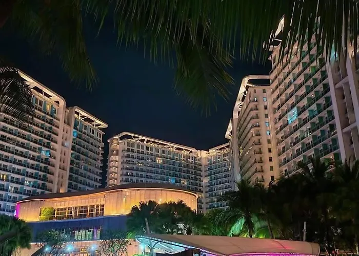 Bahamas Tower 1604